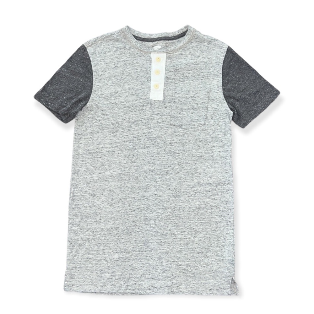 Old Navy boys tee shirt